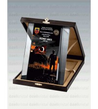 Askeri Deri Kutulu 15x20 Kristal Plaket 